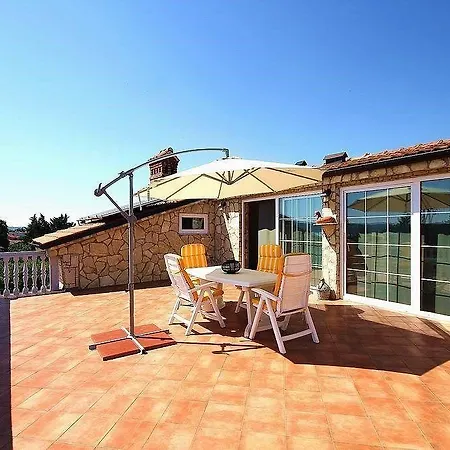 Sandor - Adults Only Apartment *
