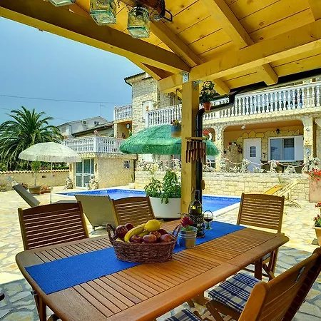 Sandor - Adults Only Apartment
